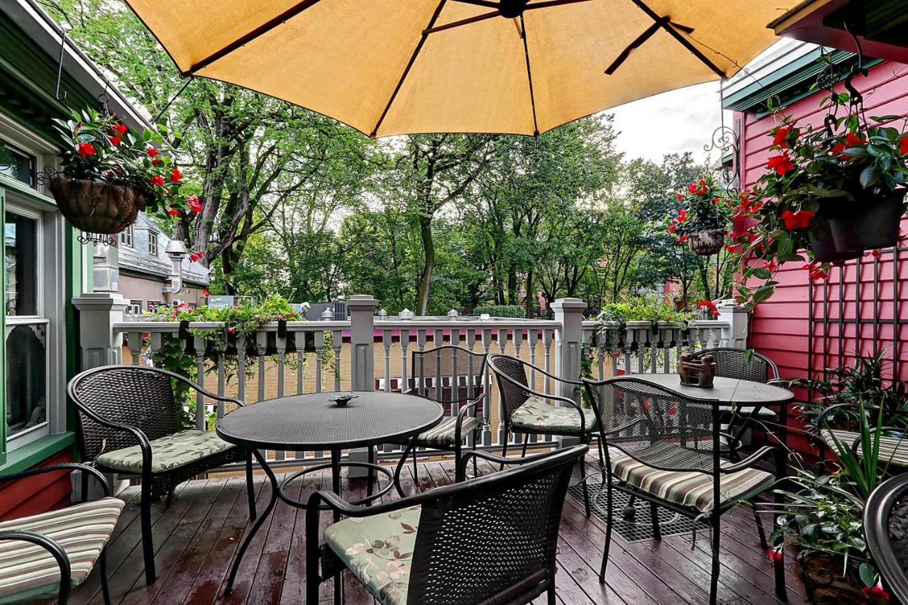 Auberge J.A Moisan Квебек Екстериор снимка