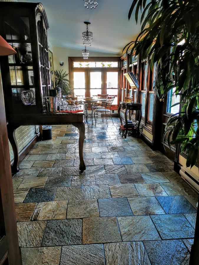 Auberge J.A Moisan Квебек Екстериор снимка